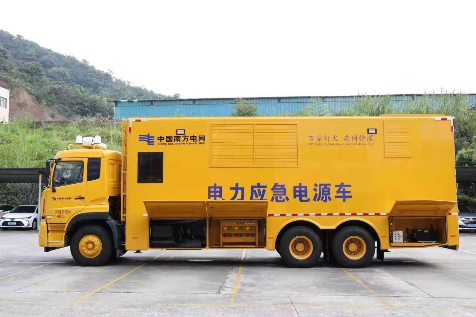 扬州安康大型柴油发电机发电车UPS电源出租租赁